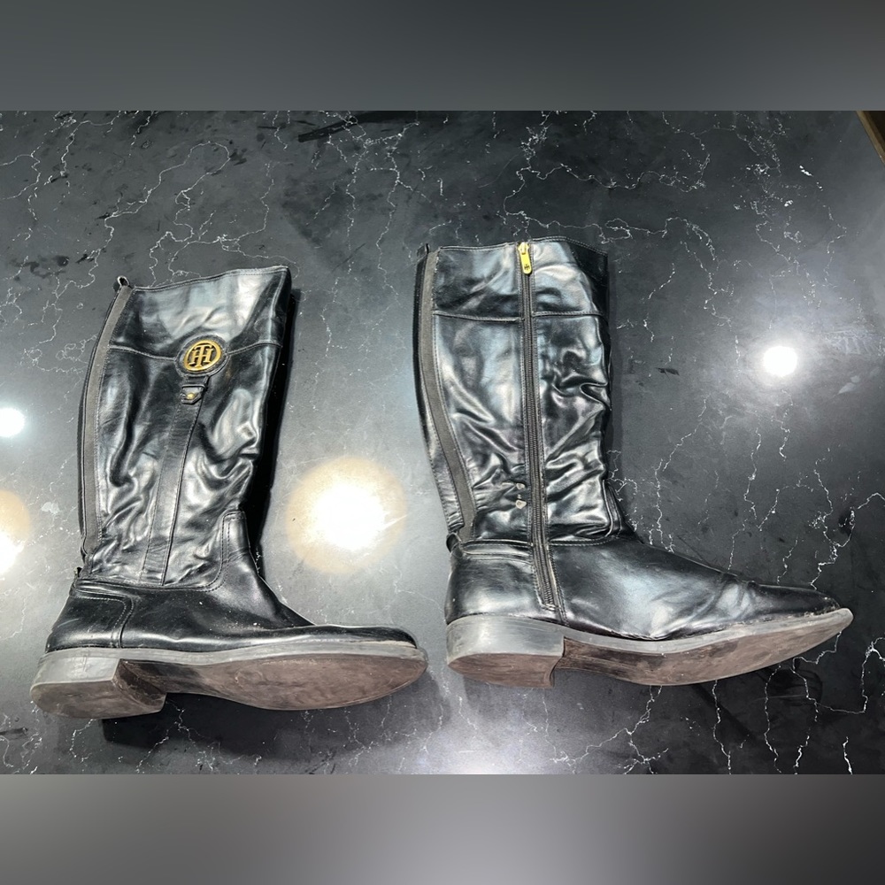 Tommy Hilfiger Boot - Picture 8 of 15